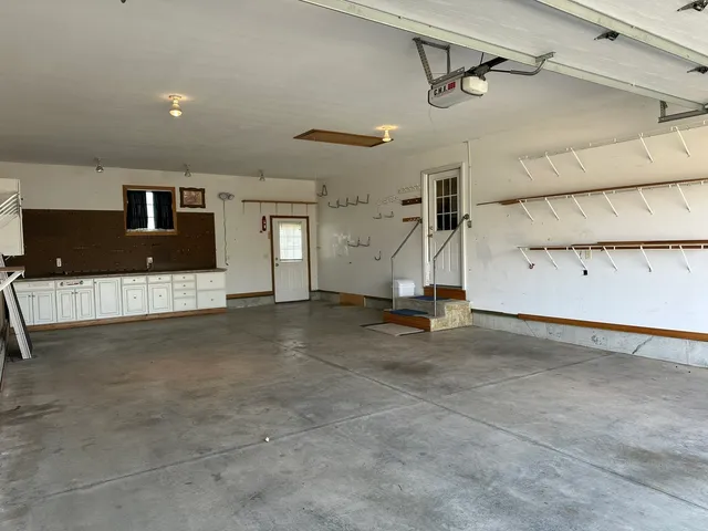 $254,900 | 1005 North Fox Run, Villa Grove, IL 61956