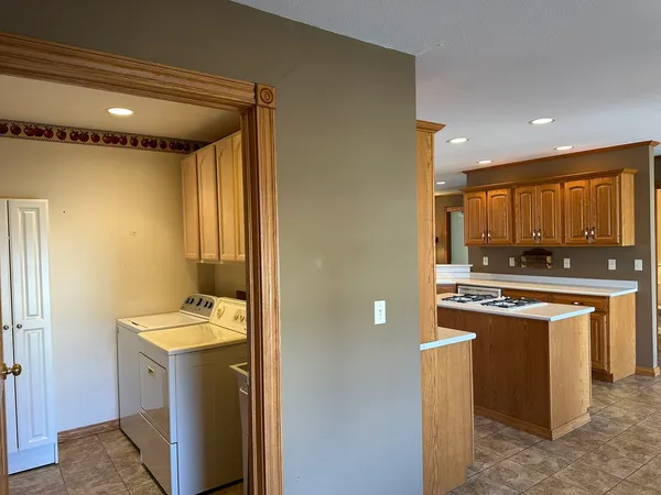 $249,900 | 1005 North Fox Run, Villa Grove, IL 61956