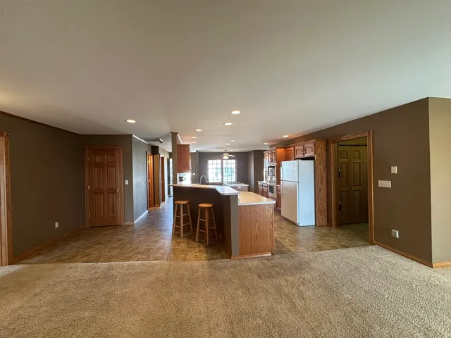 $254,900 | 1005 North Fox Run, Villa Grove, IL 61956