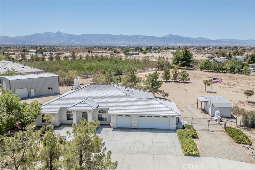 13880 Paramount Road Phelan, CA 92371 - Photo 49 of 54 an aerial view of multiple house