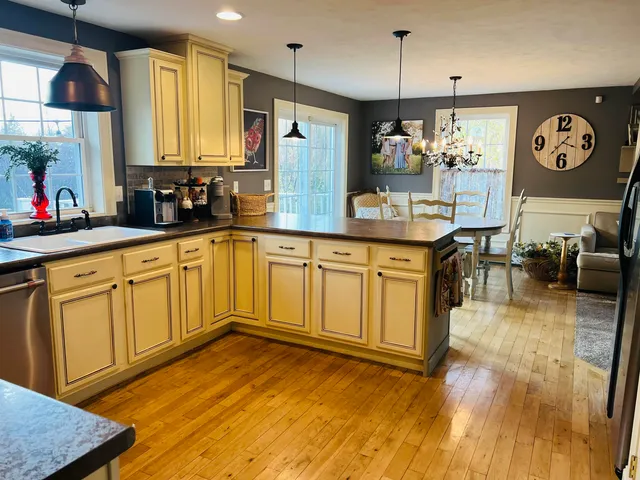 $539,900 | 98 Perry Road, Jaffrey, NH 03452