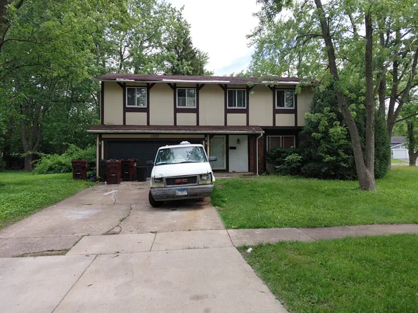 $199,000 | 1029 Ashridge Lane, University Park, IL 60484
