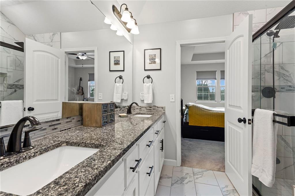 18526 West 194th Terrace Spring Hill, KS 66083 - Photo 20 of 36