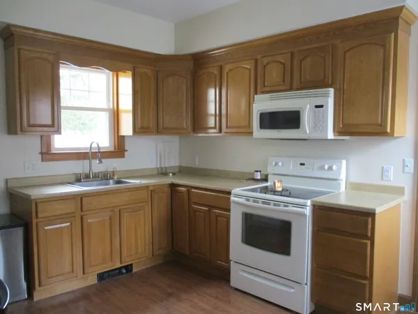 $1,000 | 76 A Dog Hill Road, Killingly, CT 06241