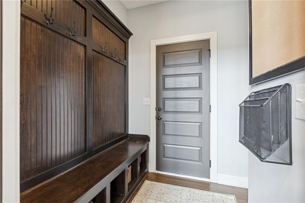 17205 Thomas Lane Road Smithville, MO 64089 - Photo 16 of 58