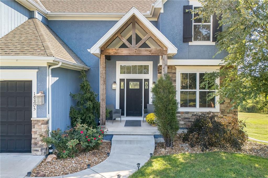 17205 Thomas Lane Road Smithville, MO 64089 - Photo 2 of 58