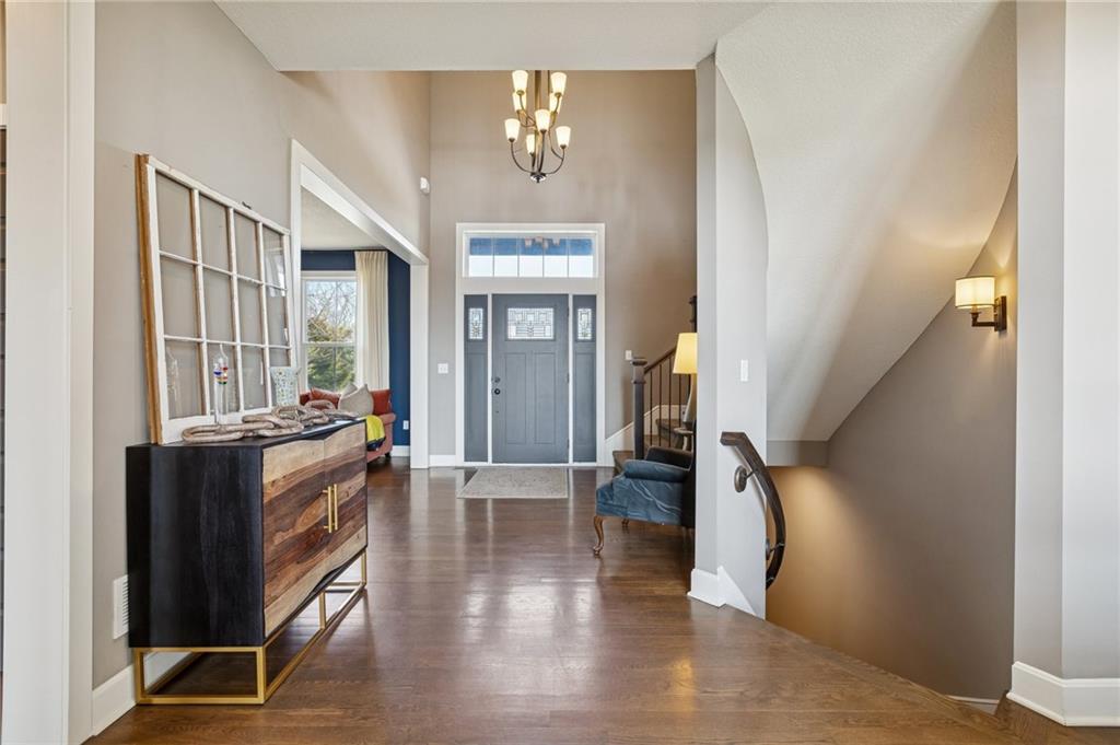 17205 Thomas Lane Road Smithville, MO 64089 - Photo 3 of 58