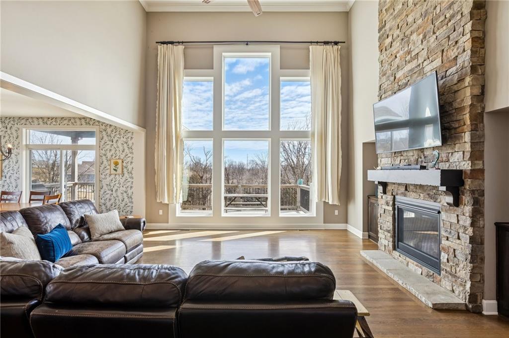 17205 Thomas Lane Road Smithville, MO 64089 - Photo 5 of 58