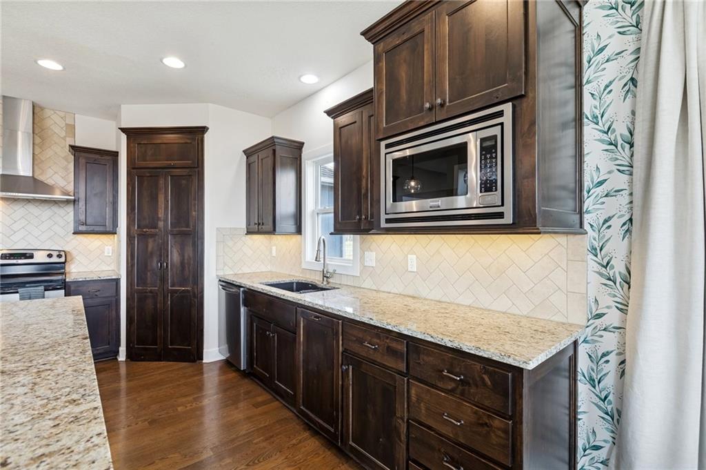 17205 Thomas Lane Road Smithville, MO 64089 - Photo 10 of 58