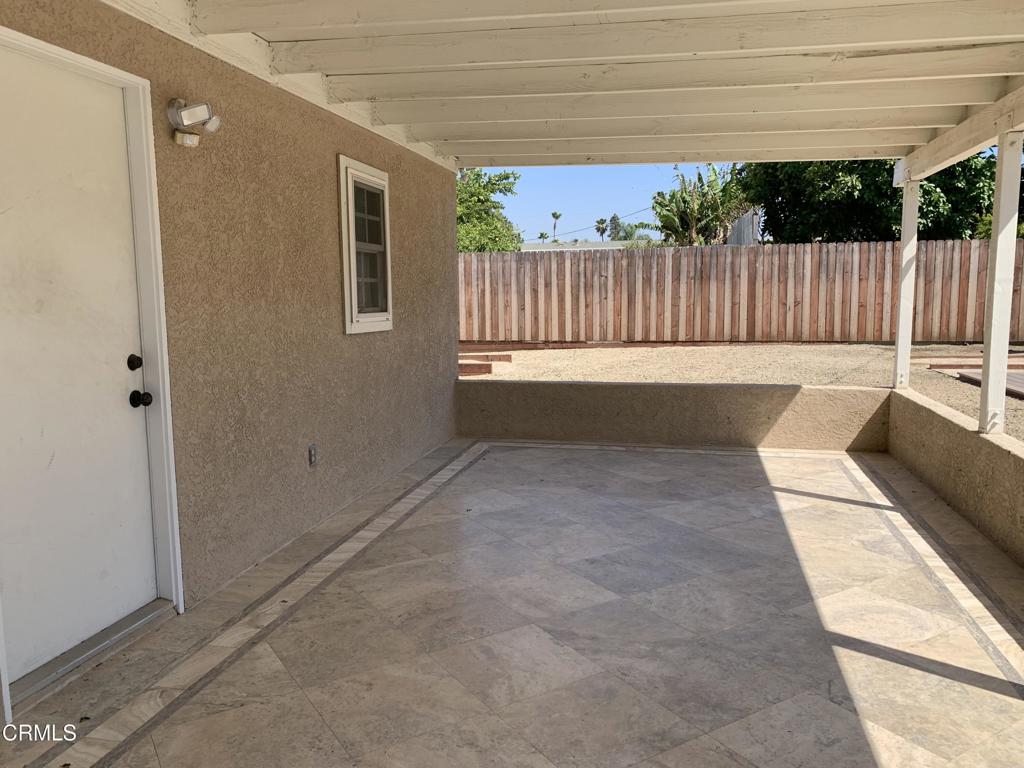 938 Ford Street Corona, CA 92879 - Photo 31 of 36 a view of backyard with a garden