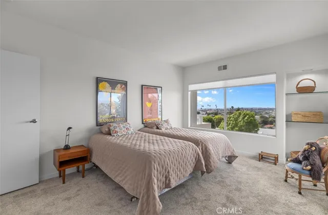 $2,850,000 | 425 VÃa El Chico, Redondo Beach, CA 90277