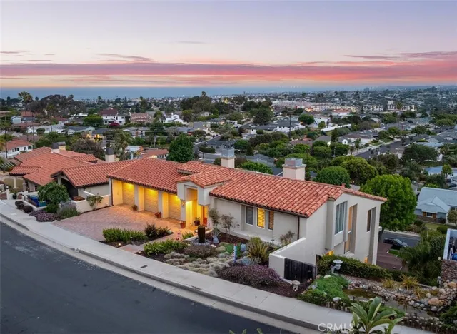 $2,850,000 | 425 VÃa El Chico, Redondo Beach, CA 90277