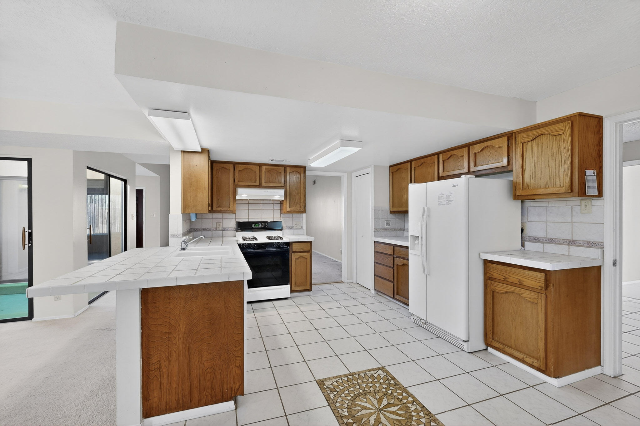 106 Fulton Avenue Rio Communities, NM 87002 - Photo 16 of 46 Gallery Image 16