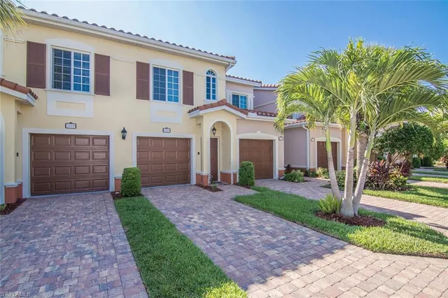 $2,950 | 20230 Estero Gardens Circle, Unit 206, Estero, FL 33928