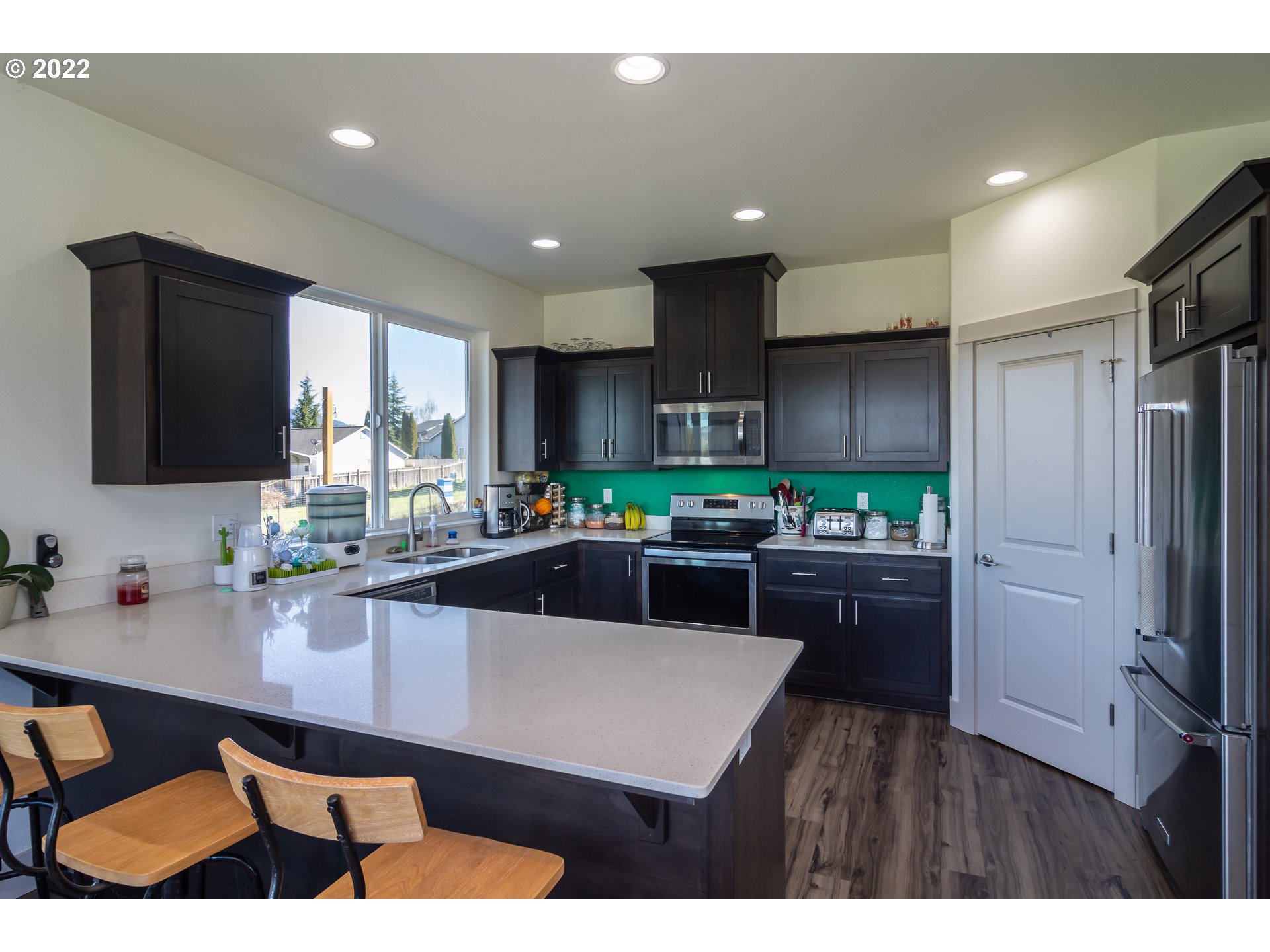 393 Southwest Church Road Sutherlin, OR 97479 - Photo 11 of 32 Gallery Image 11