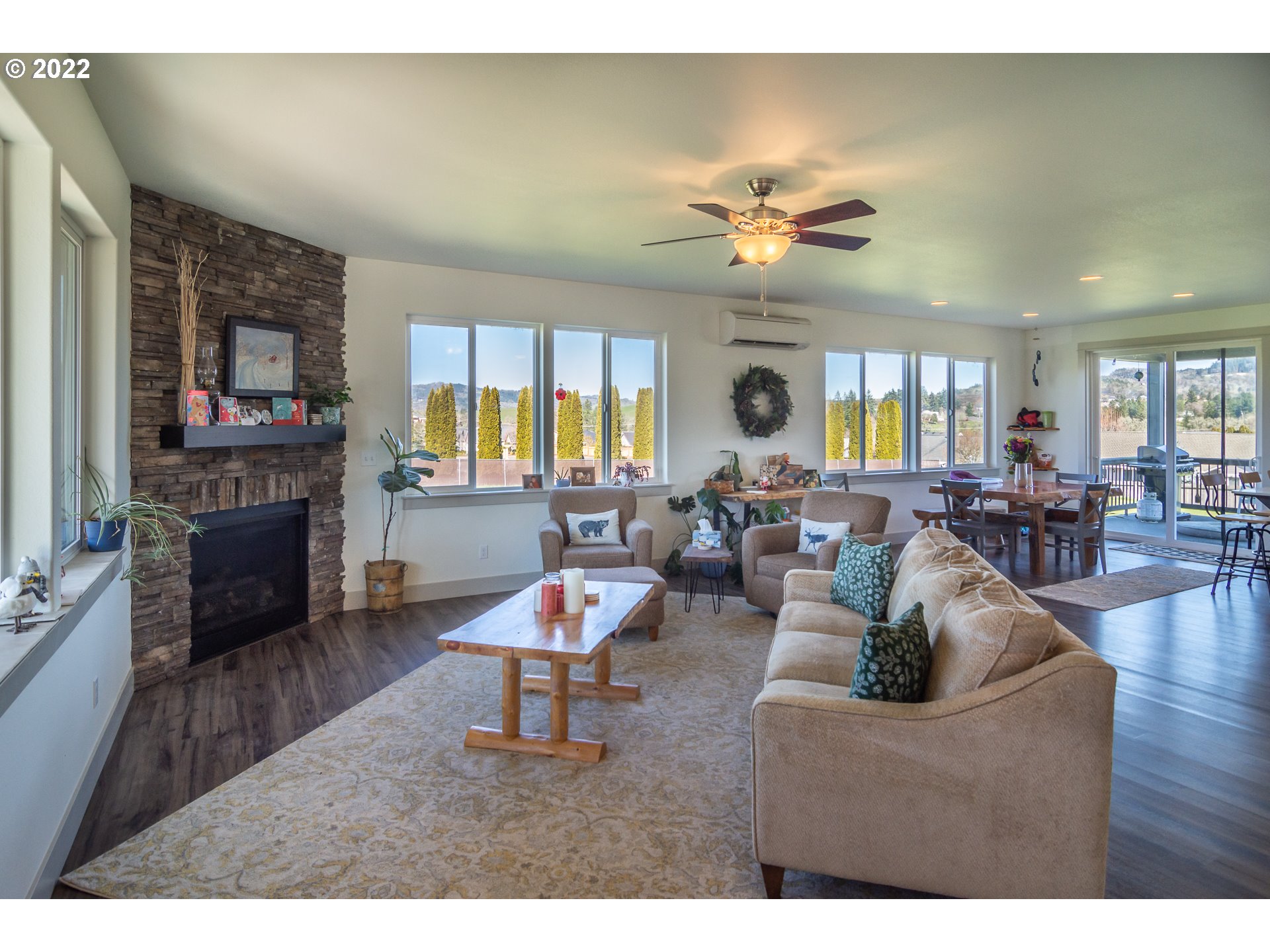 393 Southwest Church Road Sutherlin, OR 97479 - Photo 5 of 32 Gallery Image 5