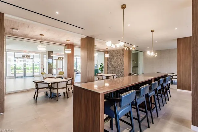 $8,000 | 260 Seaview Court, Unit 604, Marco Island, FL 34145