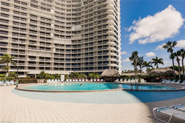 $8,000 | 260 Seaview Court, Unit 604, Marco Island, FL 34145