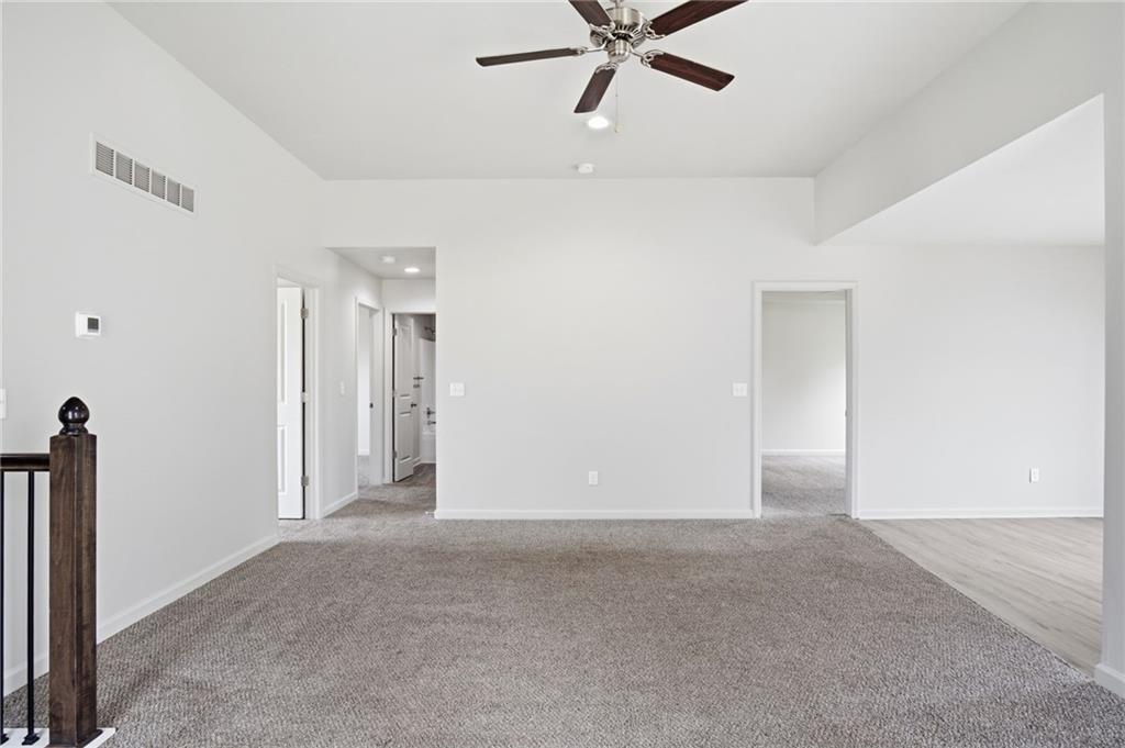 21808 Southcreek Road Peculiar, MO 64078 - Photo 12 of 38