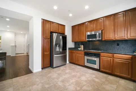 $1,098,000 | 807 Batista Drive, San Jose, CA 95136