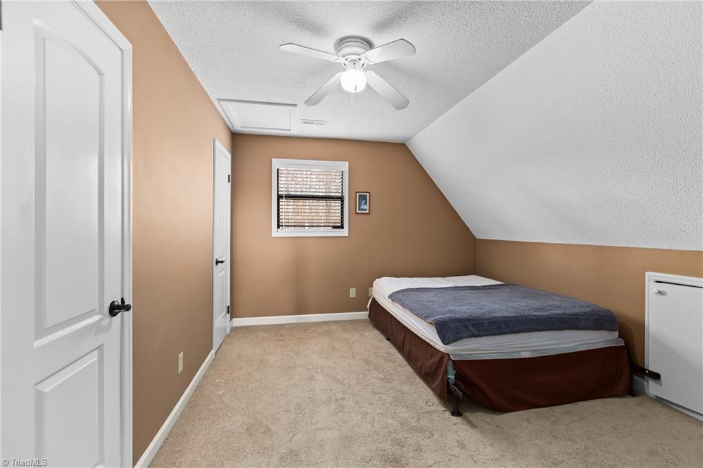 1916 Chateau Ridge Drive Winston-Salem, NC 27103 - Photo 20 of 32