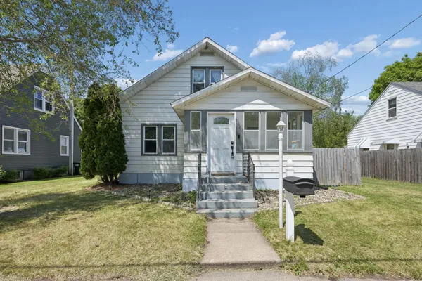 $225,000 | 407 Red River Avenue South, Cold Spring, MN 56320
