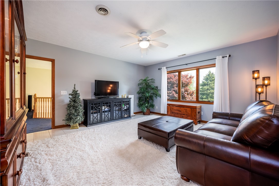 210 Buck Hill Road Greece, NY 14626 - Photo 26 of 49 UPPER LEVEL LIVING AREA OF GUEST - IN-LAW SUITE