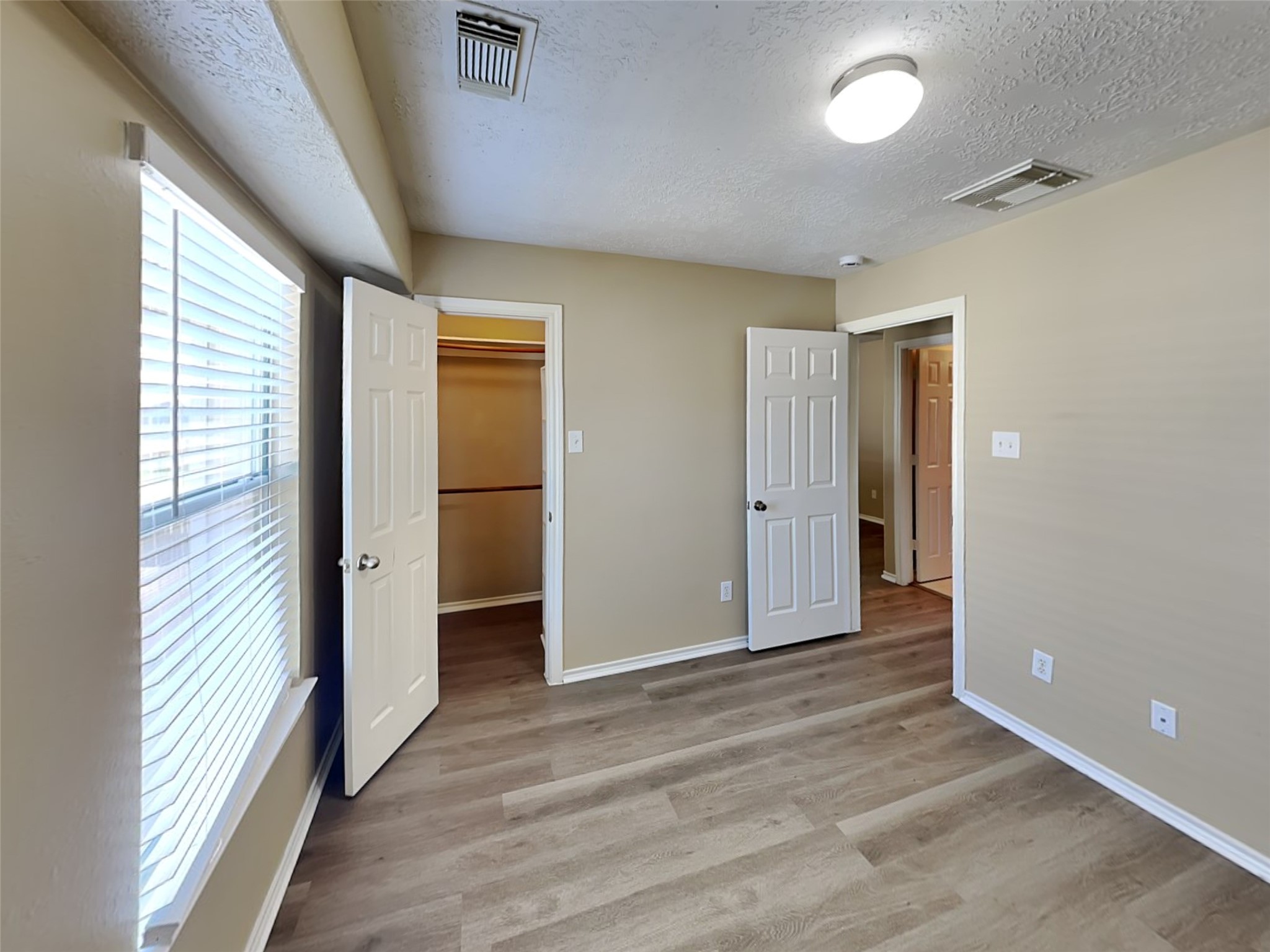 13118 Peppergate Lane Houston, TX 77044 - Photo 13 of 20