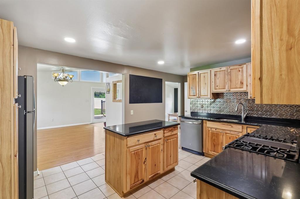 814 Dressel Road Allison Park, PA 15101 - Photo 12 of 47 Kitchen into Dining Room