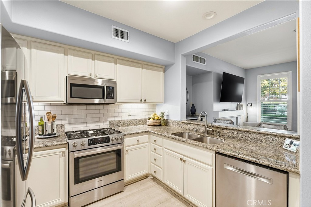 41 Rumford Street Ladera Ranch, CA 92694 - Photo 13 of 41