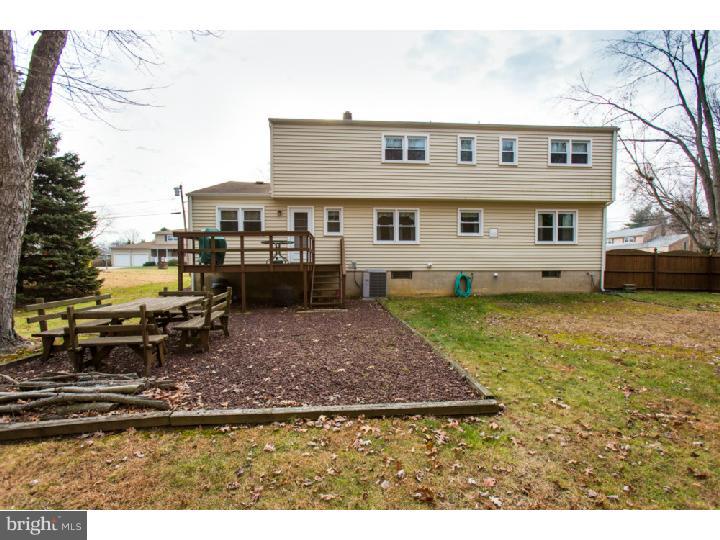 35 Rivulet Way Hamilton, NJ 08619 - Photo 22 of 24 Exterior Back