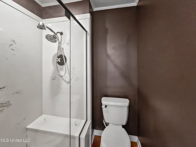 $185,000 | 563 Riceville Road, McHenry, MS 39561