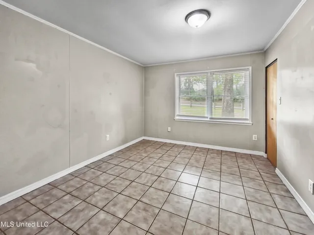 $185,000 | 563 Riceville Road, McHenry, MS 39561