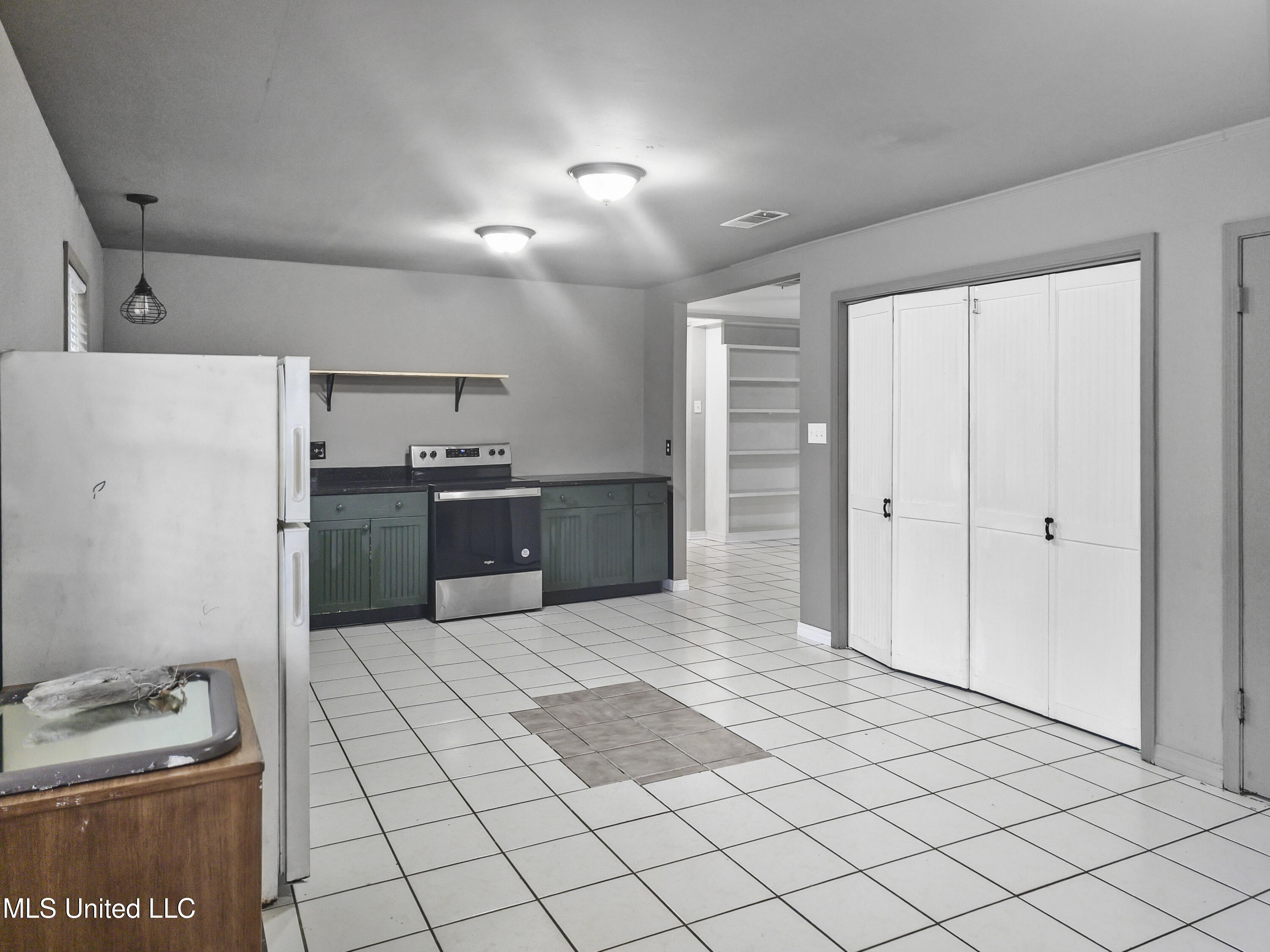 563 Riceville Road McHenry, MS 39561 - Photo 4 of 27 20250812_082517