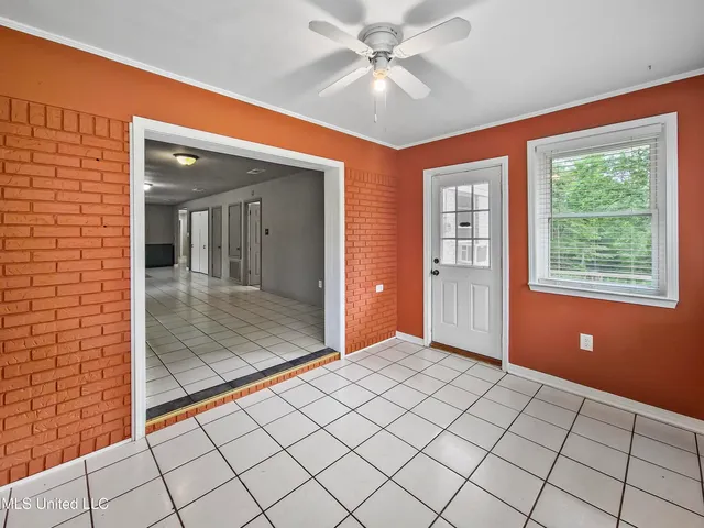 $185,000 | 563 Riceville Road, McHenry, MS 39561