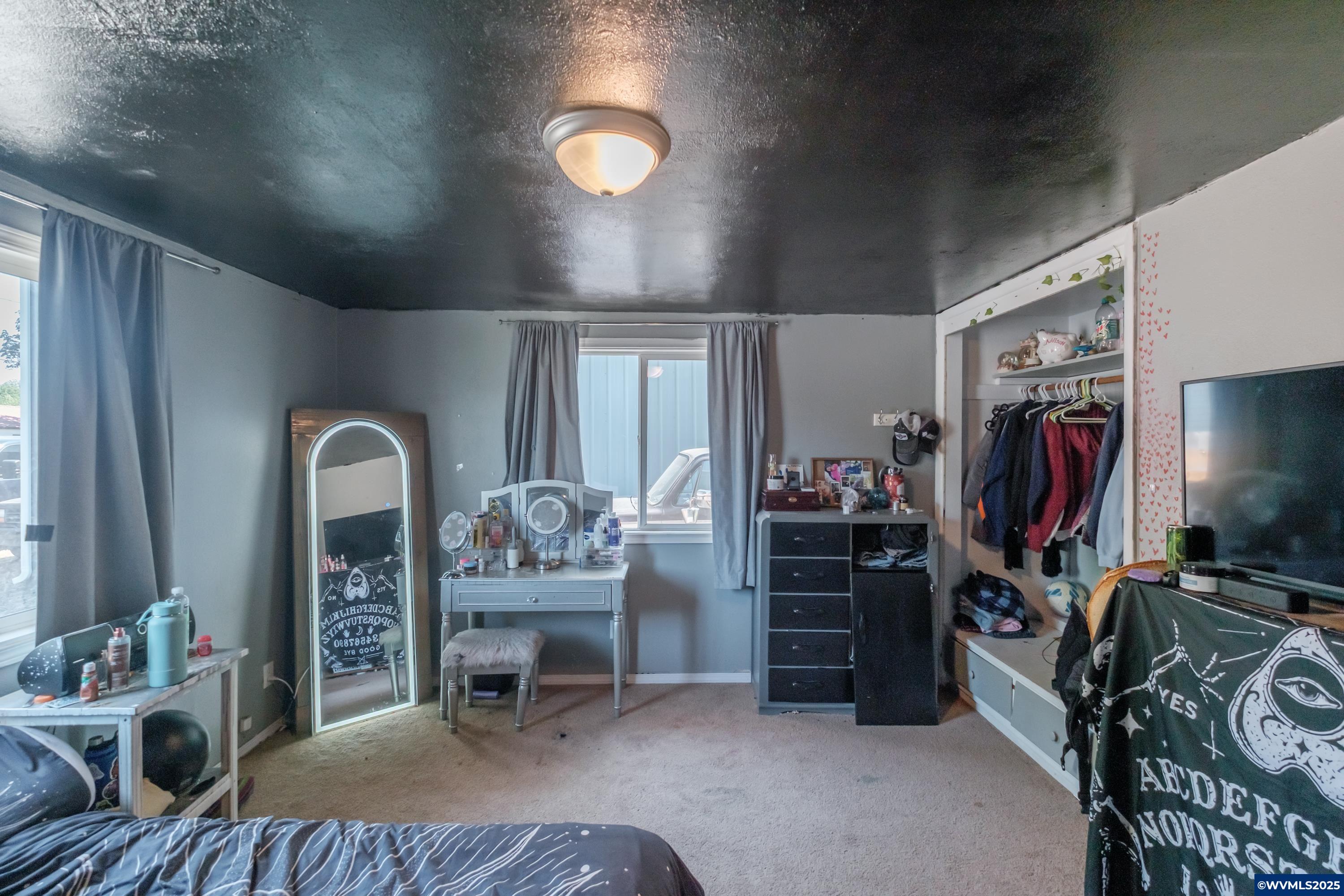 720 Central Avenue Lebanon, OR 97355 - Photo 25 of 38