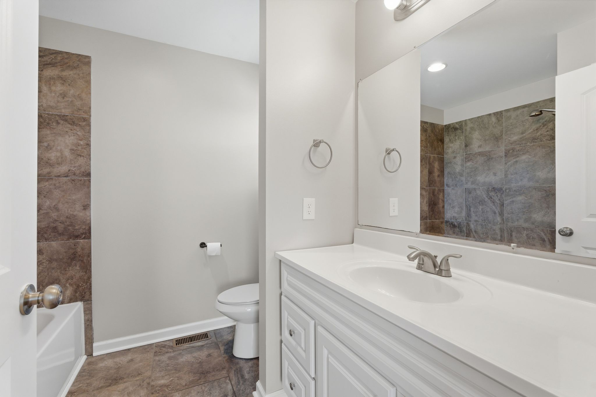 1041 Twin Creek Road Charlotte, TN 37036 - Photo 27 of 67