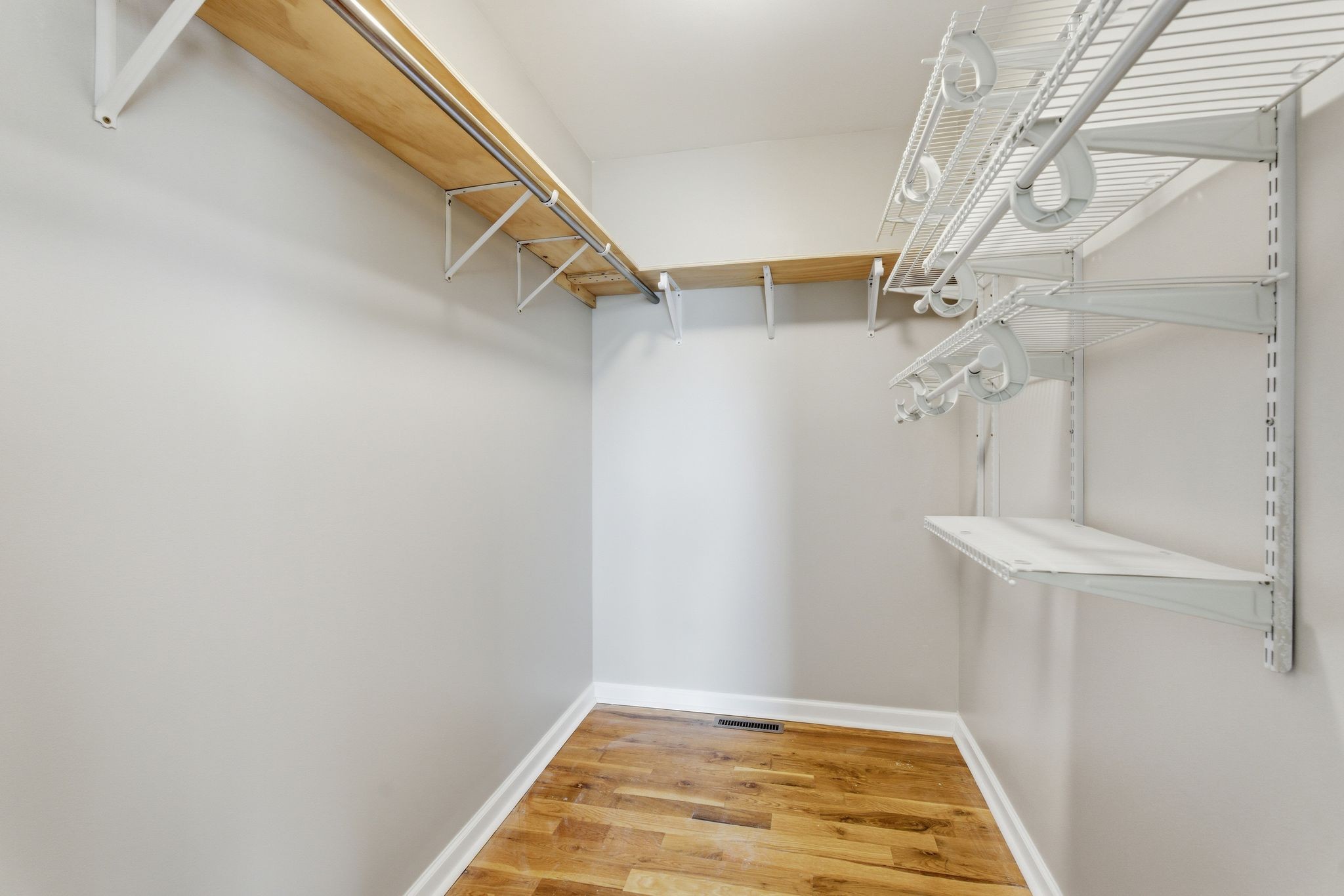 1041 Twin Creek Road Charlotte, TN 37036 - Photo 29 of 67