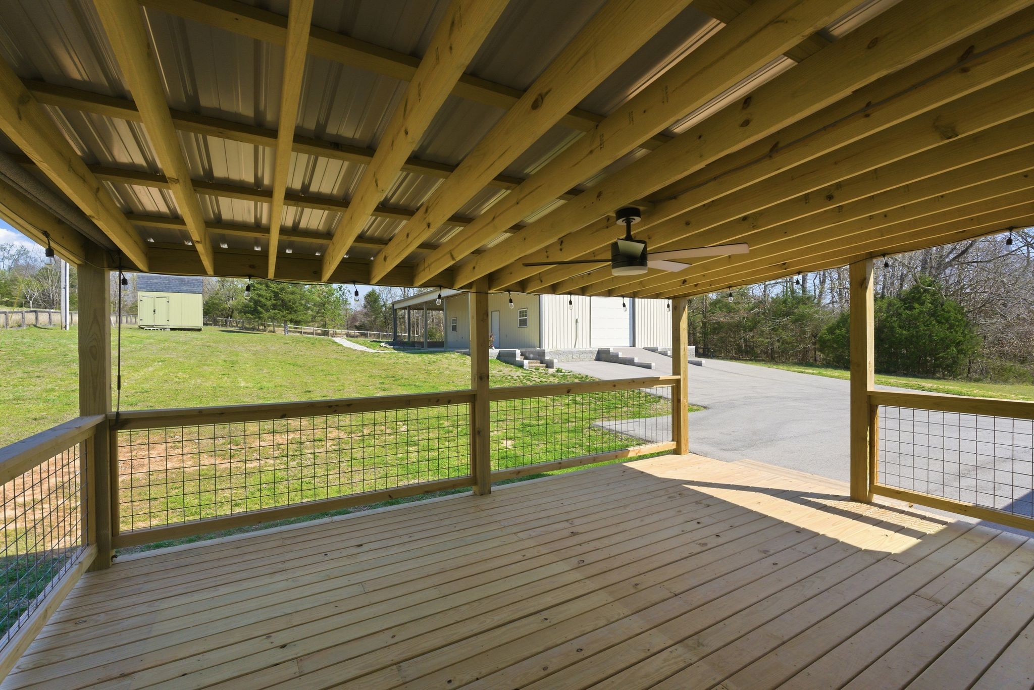 1041 Twin Creek Road Charlotte, TN 37036 - Photo 30 of 67