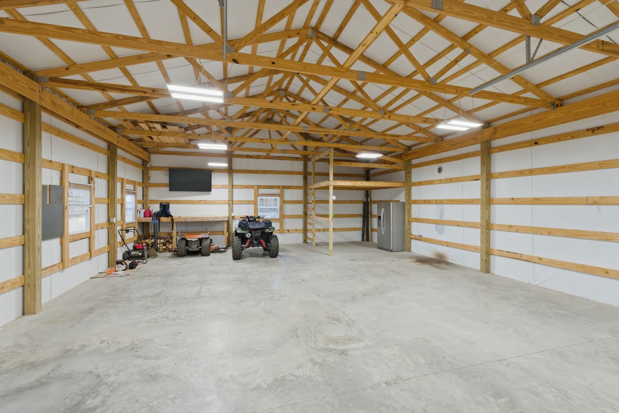 1041 Twin Creek Road Charlotte, TN 37036 - Photo 37 of 67