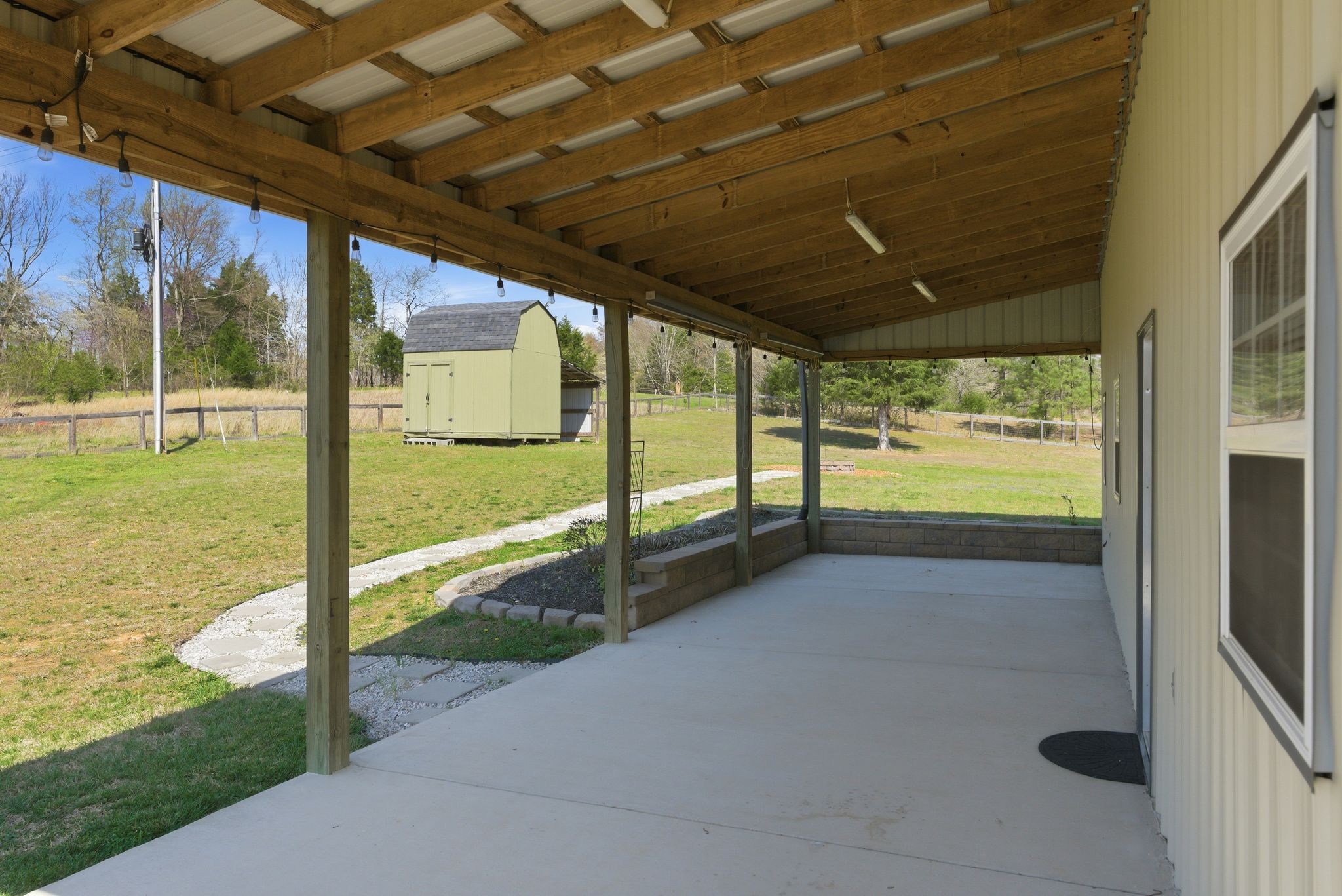 1041 Twin Creek Road Charlotte, TN 37036 - Photo 42 of 67