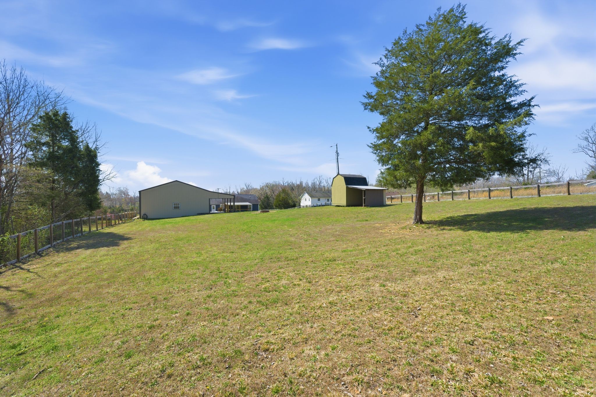 1041 Twin Creek Road Charlotte, TN 37036 - Photo 48 of 67