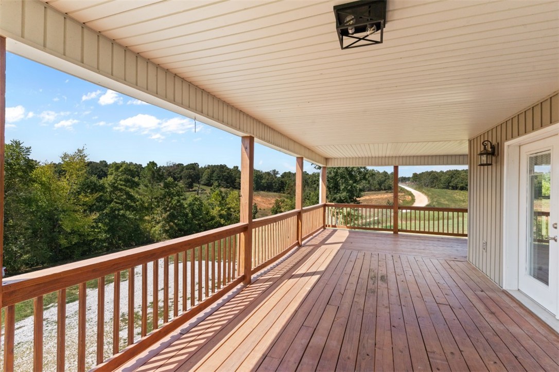 covered side porch