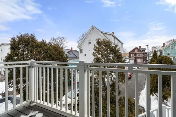 $319,900 | 8 Lafayette Park, Unit 7, Lynn, MA 01902