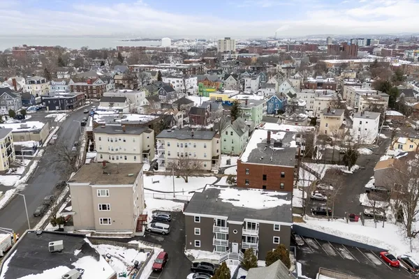 $319,900 | 8 Lafayette Park, Unit 7, Lynn, MA 01902