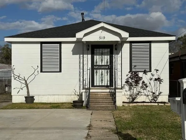 $1,500 | 519 Farrington Drive, Marrero, LA 70072