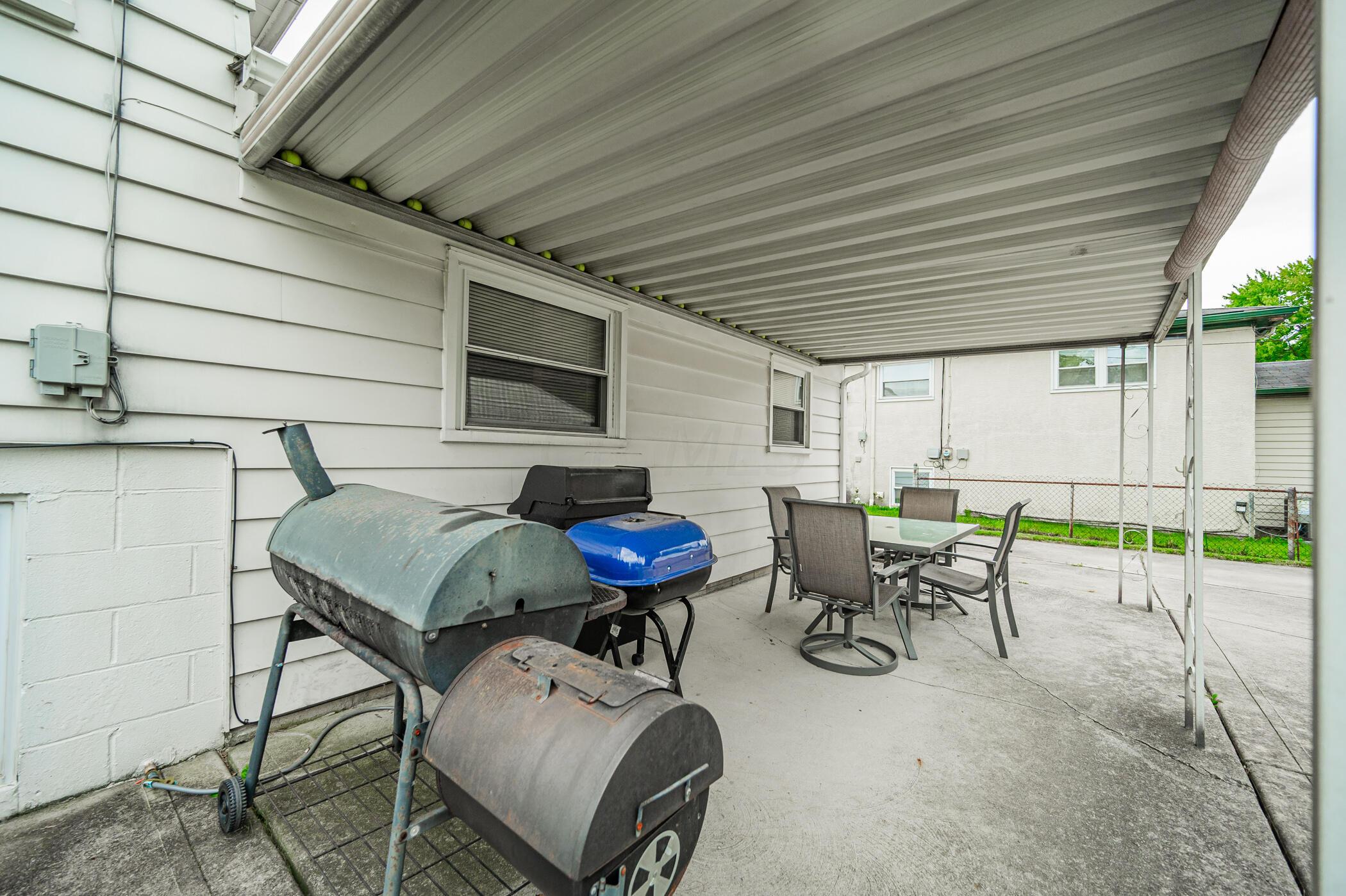 2447 Maybury Road Columbus, OH 43232 - Photo 43 of 55 2447 maybury 047