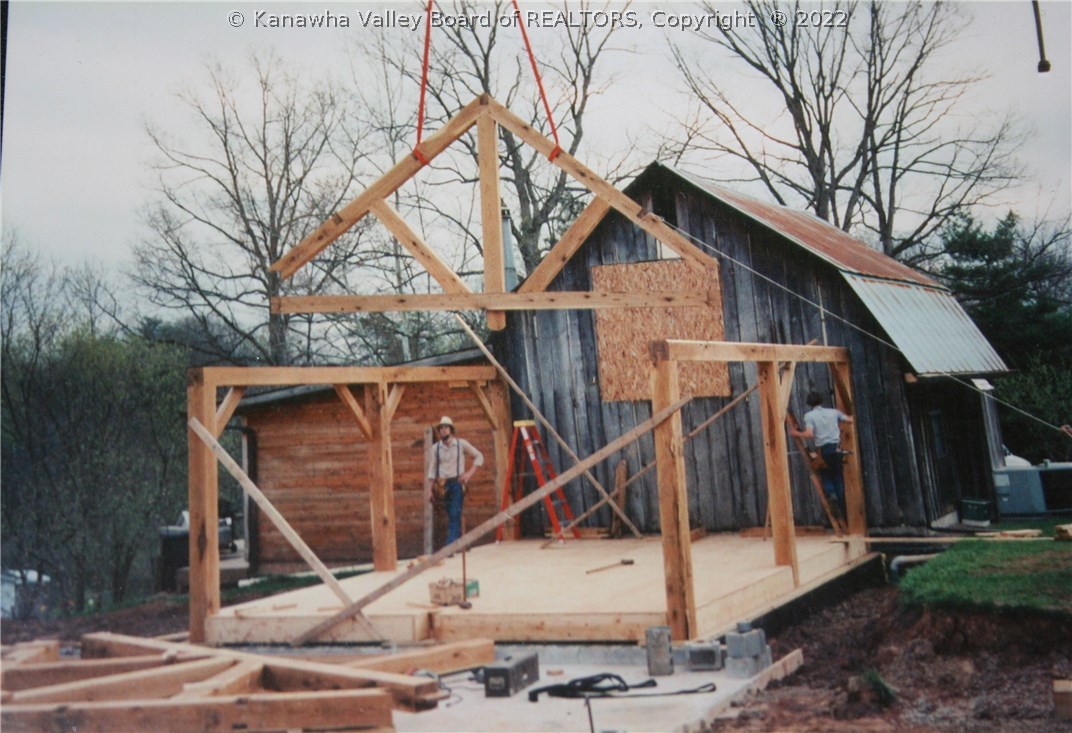 104 Country Road Charleston, WV 25313 - Photo 30 of 30 Gallery Image 30