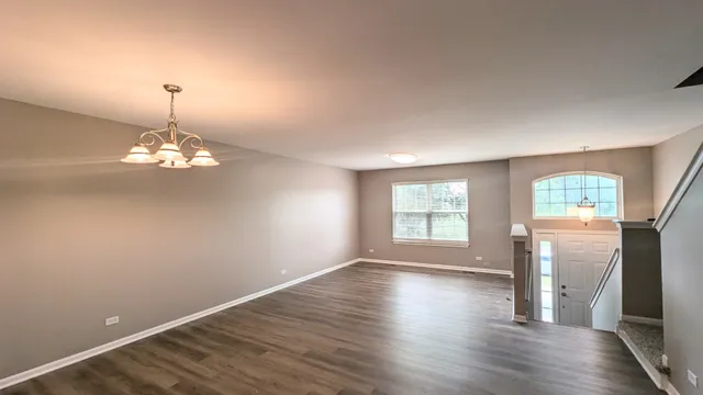 $2,850 | 14527 Patriot Square Drive East, Plainfield, IL 60544