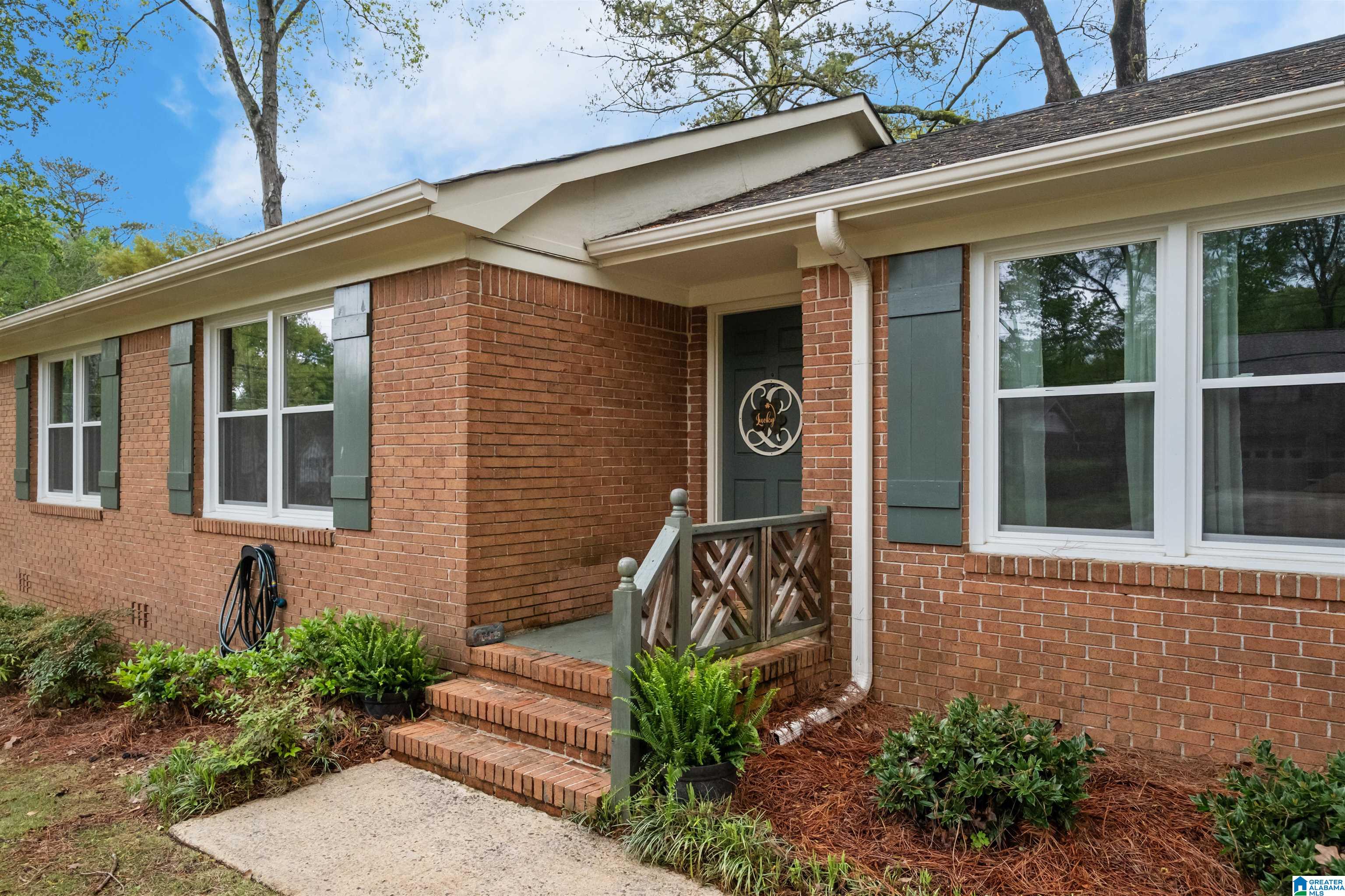 3209 Tyrol Road Birmingham, AL 35216 - Photo 4 of 41